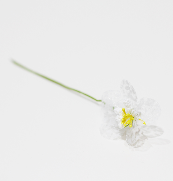 12pz. Decorazione mazzolino di fiori bianco per bomboniera