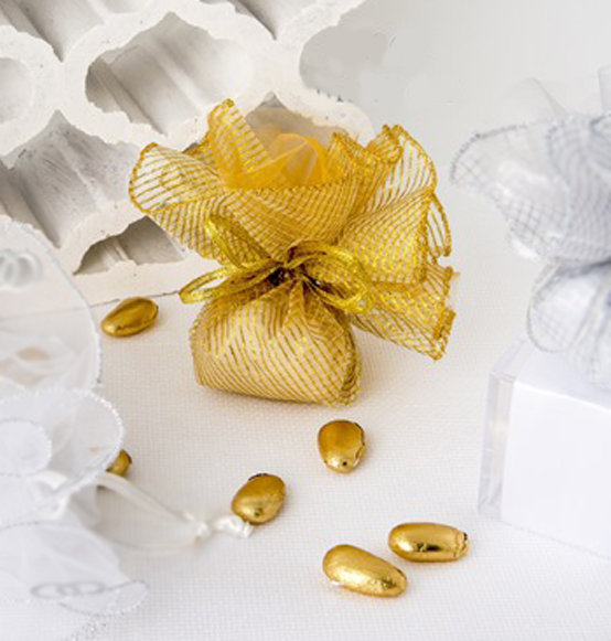 Sacchettino dorato portaconfetti con tirante nozze d'oro