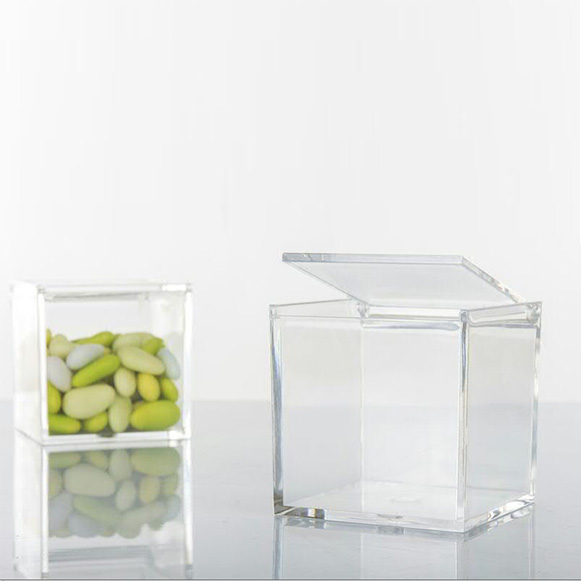 Scatola in plexiglass cubo portaconfetti trasparente mm. 80x80x80