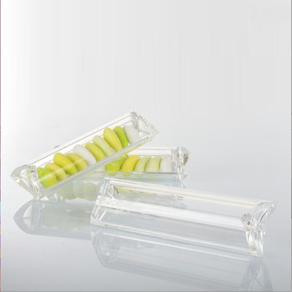 Scatola tubo in plexiglass chiusura magnetica portaconfetti mm. 125x35