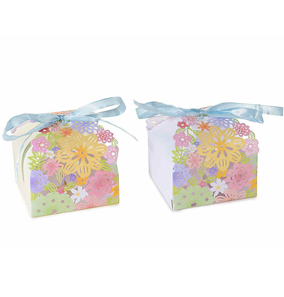 36pz. Scatoline porta confetti per bomboniere in carta colorata traforata con decorazione floreale